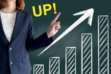 ２０２４年度も大学職員の給与とボーナスアップ確定！？人事院勧告で公務員の給与が発表されました！